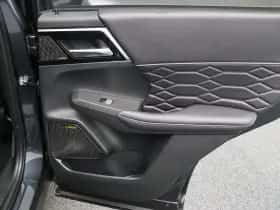 Mitsubishi Outlander (2026) thumbnail 15