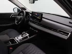 Mitsubishi Outlander (2026) thumbnail 16