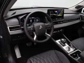 Mitsubishi Outlander (2026) thumbnail 21