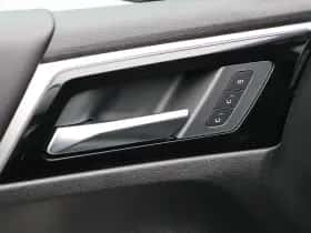 Mitsubishi Outlander (2026) thumbnail 23