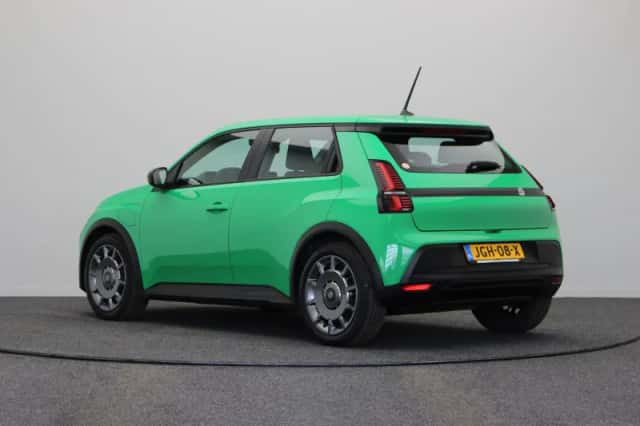 Renault 5 (2025) thumbnail 2