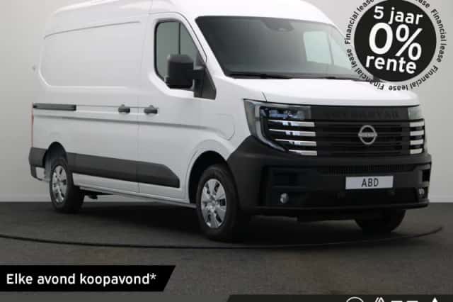 Nissan Interstar (2026) thumbnail 1