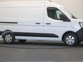 Nissan Interstar (2026) thumbnail 59