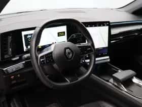 Renault Austral (2023) thumbnail 17