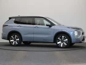 Mitsubishi Outlander (2025) thumbnail 13
