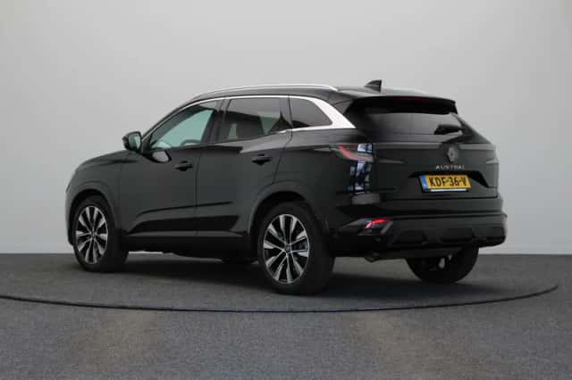 Renault Austral (2025) thumbnail 2