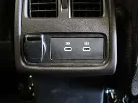 Renault Captur (2025) thumbnail 4