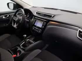 Nissan Qashqai (2018) thumbnail 5