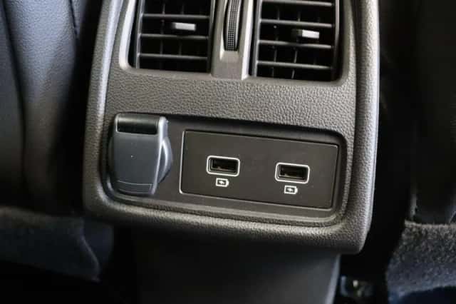Mitsubishi ASX (2024) thumbnail 4