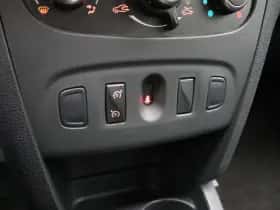 Dacia Logan (2017) thumbnail 30