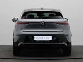 Renault Mégane E-Tech (2023) thumbnail 5