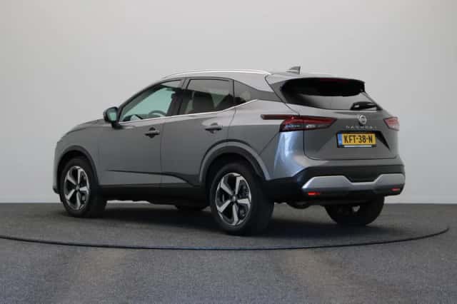Nissan Qashqai (2023) thumbnail 2
