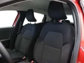 Renault Clio (2020) thumbnail 35