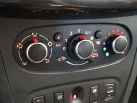 Dacia Sandero Stepway (2018) thumbnail 29