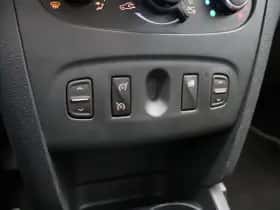 Dacia Sandero Stepway (2018) thumbnail 30