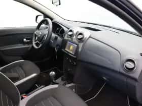 Dacia Sandero Stepway (2018) thumbnail 5