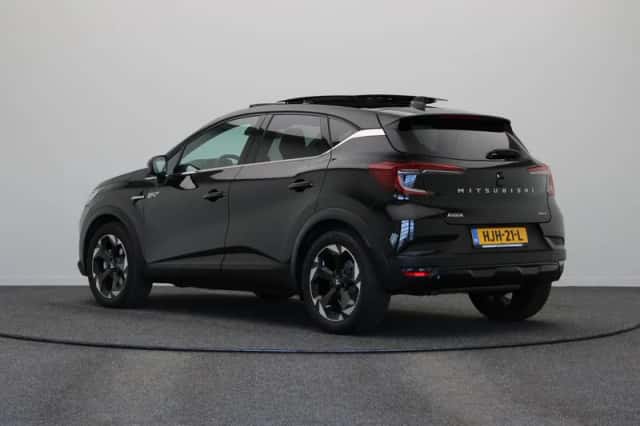 Mitsubishi ASX (2025) thumbnail 2