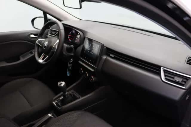 Renault Clio (2022) thumbnail 5