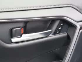 Toyota RAV4 (2024) thumbnail 23