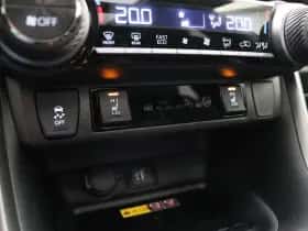 Toyota RAV4 (2024) thumbnail 37