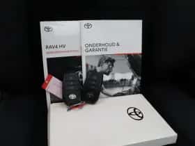 Toyota RAV4 (2024) thumbnail 44
