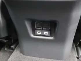 Toyota RAV4 (2024) thumbnail 10