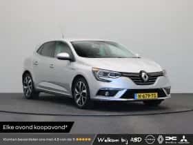 Renault Mégane (2019) thumbnail 1