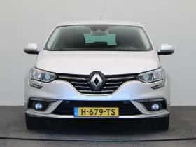 Renault Mégane (2019) thumbnail 6