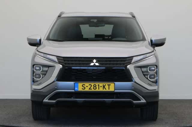 Mitsubishi Eclipse Cross (2022) thumbnail 6