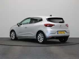 Renault Clio (2022) thumbnail 2