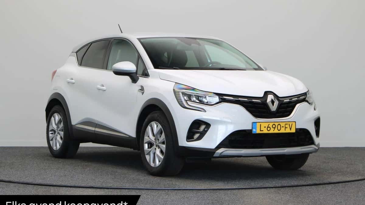 Renault Captur (2021) — foto 1