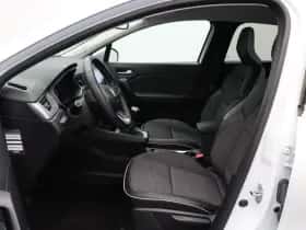 Renault Captur (2021) thumbnail 19