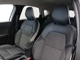 Renault Captur (2021) thumbnail 38