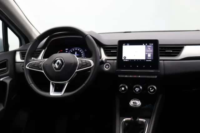 Renault Captur (2021) thumbnail 5