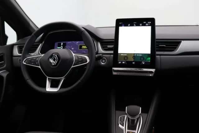 Renault Captur (2025) thumbnail 5