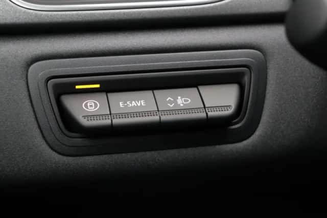Renault Captur (2026) thumbnail 5
