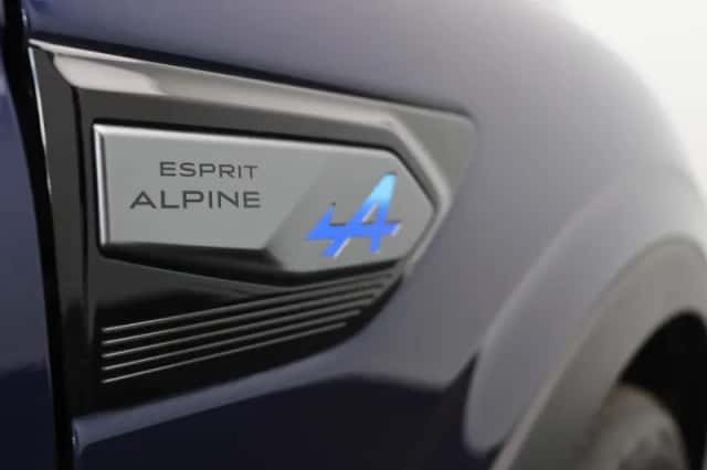Renault Arkana (2024) thumbnail 5