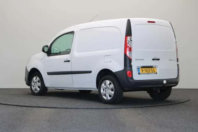 Renault Kangoo (2018) thumbnail 2