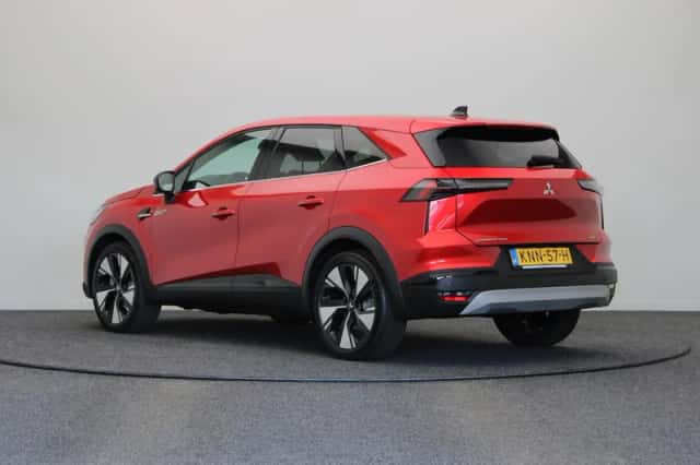 Mitsubishi Grandis (2026) thumbnail 2