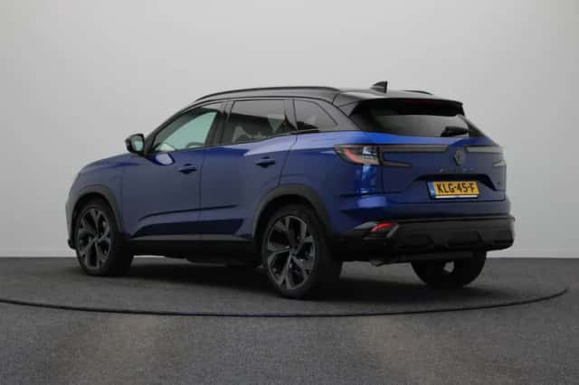 Renault Austral (2023) thumbnail 2