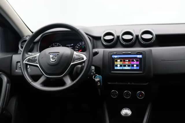 Dacia Duster (2021) thumbnail 4