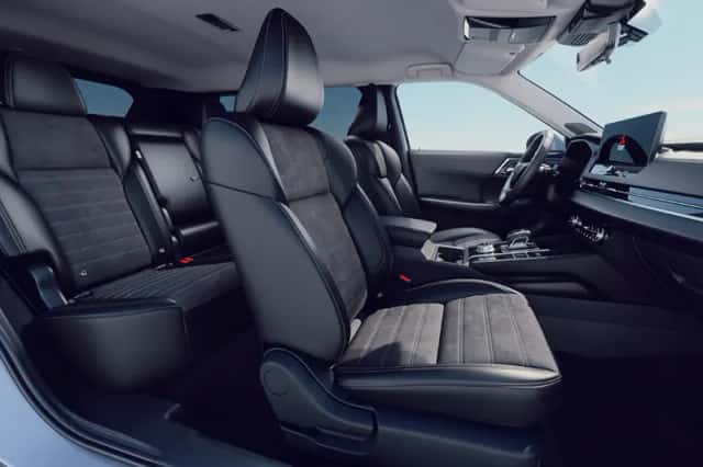 Mitsubishi Outlander (2026) thumbnail 6