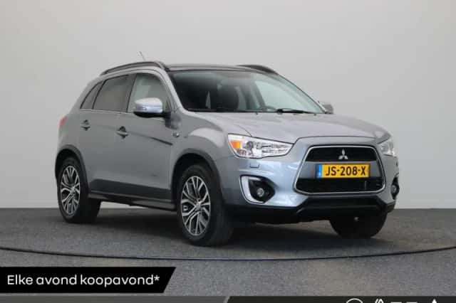 Mitsubishi ASX (2016) thumbnail 1