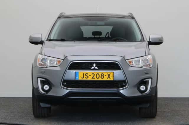 Mitsubishi ASX (2016) thumbnail 6