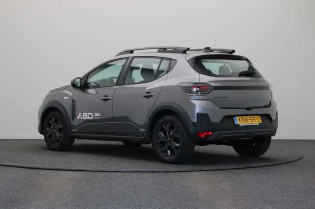 Dacia Sandero Stepway (2026) thumbnail 2