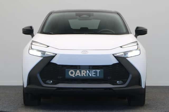 Toyota C-HR (2025) thumbnail 5