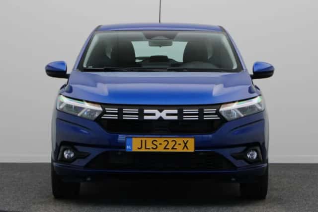 Dacia Sandero (2025) thumbnail 6