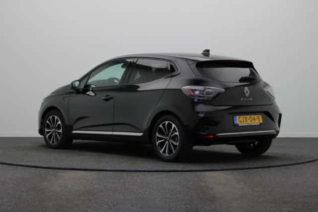 Renault Clio (2024) thumbnail 2