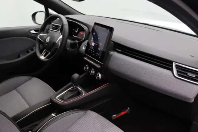 Renault Clio (2024) thumbnail 5