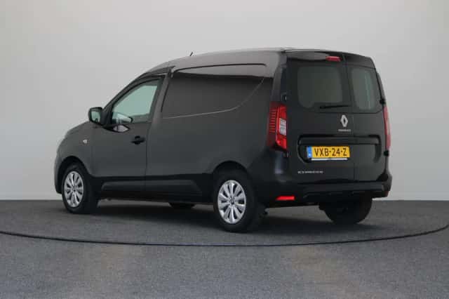 Renault Express (2023) thumbnail 2